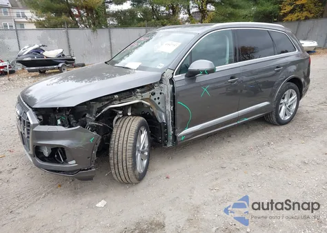 2022 Audi Q7 Premium Plus 55 Tfsi Quattro Tiptronic from USA, damaged, VIN WA1LXBF77ND022287